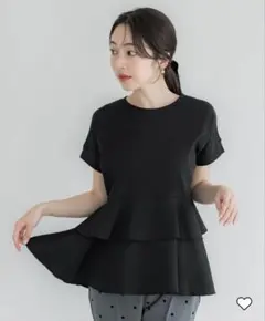 異素材切り替え2段フリルTシャツ