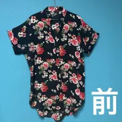【黒地に赤い花柄】半袖シャツ フリーサイズ