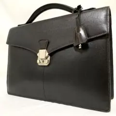 Item thumbnail for item 415a6e54-bf7e-4ab6-a061-9d0ecaaf5153