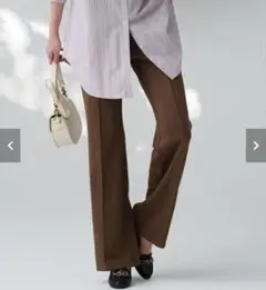ほぼ新品✨【秋服】スウェードフレアパンツ