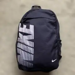 Nike ブラック リュック　キッズ