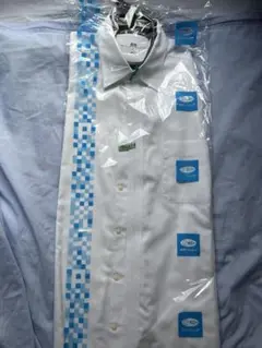 ホワイト長袖シャツ Lサイズ クリーニング済み Uniqlo