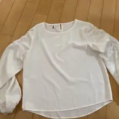 ホワイト シャツ