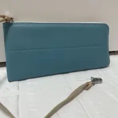 UNITED COLORS OF BENETTON 長財布　ブルー
