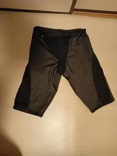 リーボック　スイムパンツ サイズM相当