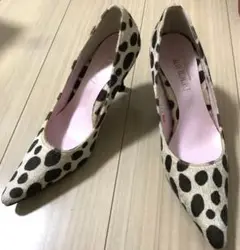 美品　LEICRAVE パンプス　ダルメシアン柄　23センチ