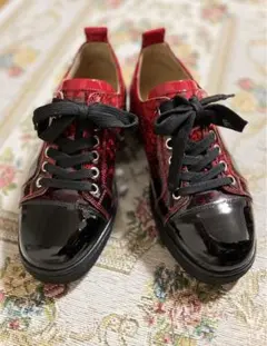 【美品】ルブタン エナメル ロゴ スニーカー 35 1/2 Louboutin
