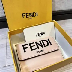 FENDI マイクロ 三つ折り財布 ピンク