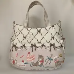 ハンドメイドチューリップバッグ 　　猫　　　スカラッププリント