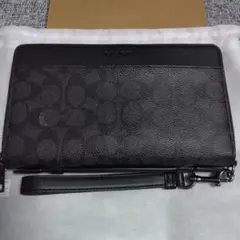 COACH ブラック レザー クラッチバッグ