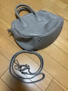 BEARDSLEYビアズリー　ラウンドボストンバッグ　グレー