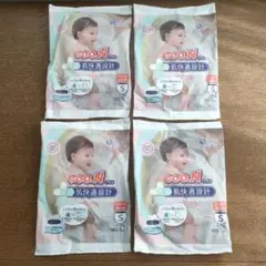 新品未開封 グーンプラス パンツタイプSサイズ4枚