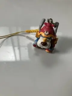 ヤッターワン　ストラップ付きフィギュア