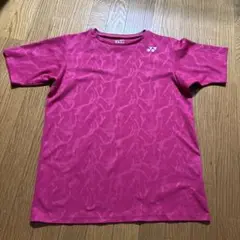 ヨネックスバドミントン　テイシャツ　L