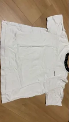 ホワイト クルーネック Tシャツ