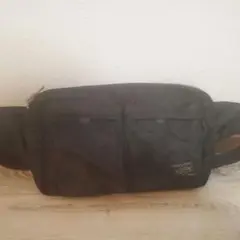 PORTER　ブラックボディバッグ・ウエストポーチ