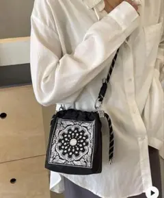 新品 新作 刺繍 ショルダーバッグ 斜めがけ
