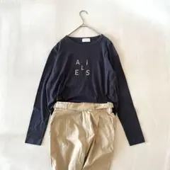 《ヒューマンウーマン》【M】Tシャツ ネイビー ロゴプリント カジュアル 秋冬