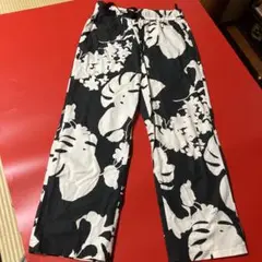 DAM A黒白花柄 カジュアルパンツ Lサイズ