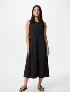 UNIQLO ノースリーブ ワンピース 黒 M