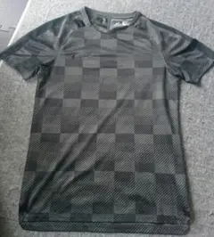 NIKE スポーツ素材のTシャツMサイズです☆サッカー ランニング トレーニング