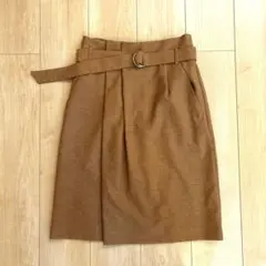 UNTITLEDブラウンスカート