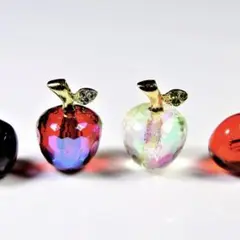 立体りんごチャーム　クリア
