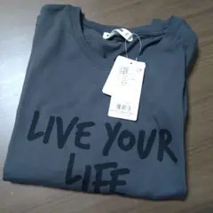 シューラルーで購入♡　ダークグレー　ロゴTシャツ