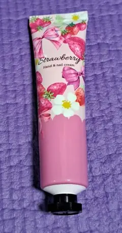 ストロベリー ハンド＆ネイルクリーム