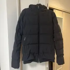 AKM 黒 ダウンジャケット フード付き