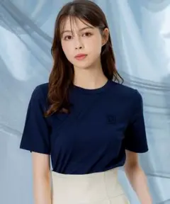 エンボスロゴＴシャツ