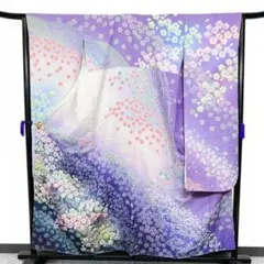 【逸品】 吉乃一廉 銀通しに絞りの振袖 成人式 晴れ着 着物