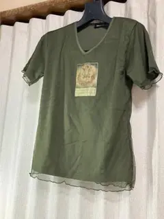 SUGARLESS GAL オリーブグリーン VネックTシャツ