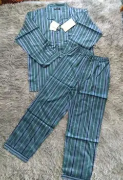 Item thumbnail for item 1db19aad-2aa4-42fa-aa2c-b0f8c26c5e2b