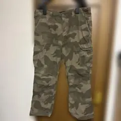 アメリカンイーグル迷彩カーゴパンツ　W40 L32