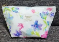 【新品・未使用】　花柄ポーチ
