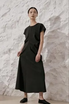 ♩美品♩ YONFA ヨンファ　ドレープワンピース　黒
