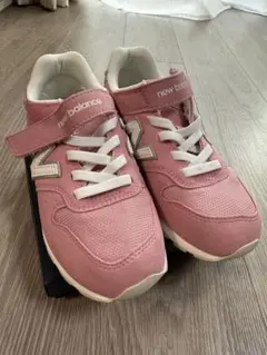 New Balance キッズシューズ ピンク ベルクロ　21センチ