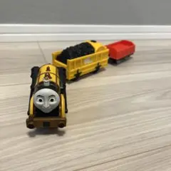 Item thumbnail for item f3d34b4f-ea38-4213-96ef-0a9d93389470