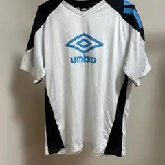 umbro Vネックスポーツシャツ