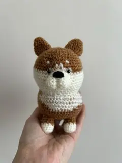 ぽっちゃり柴犬のあみぐるみ