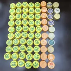 ペットボトルキャップ 黄色、オレンジ系