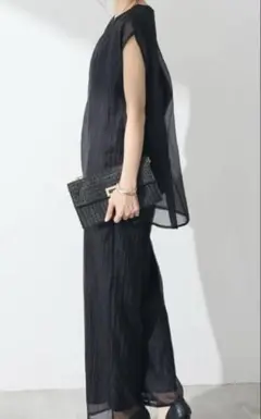 接触冷感　シアーフレンチレイヤードトップス+パンツ　ブラック　フラーネ　同型