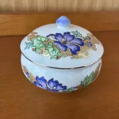錦松梅　蓋つき煮物椀 青い花 金箔