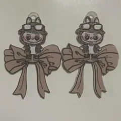 Item thumbnail for item b32b9f88-d0a6-4451-b7df-2634620c9cf3