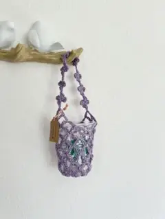 Item thumbnail for item cbc96821-1436-4a85-9e7f-c717d3cfe892