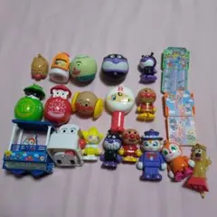 アンパンマン　ガチャガチャ　17点セット