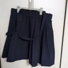 プリーツスカート