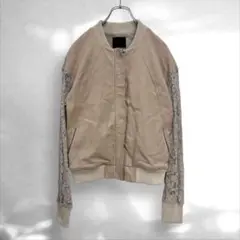 B2》トーマスワイルド　フラワーレーススリーブ　ノーカラージャケット ベージュM
