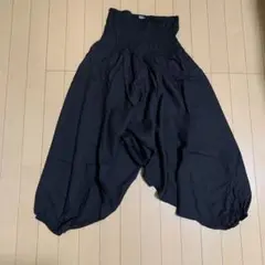 新品未使用　サルエルパンツ ブラウン